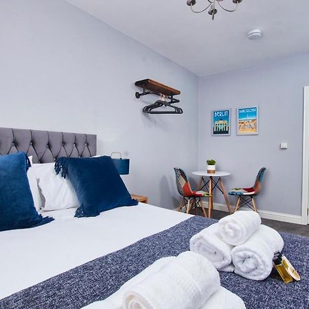 Delven House, Apartment 5 - Self Check-In, Self-Catering Serviced Apartment For East Midlands Airport 达宁顿堡 外观 照片
