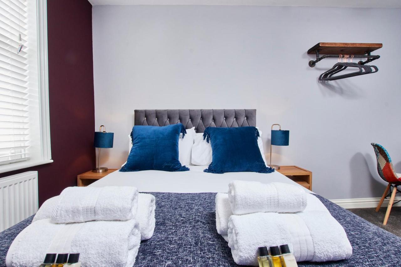 Delven House, Apartment 5 - Self Check-In, Self-Catering Serviced Apartment For East Midlands Airport 达宁顿堡 外观 照片